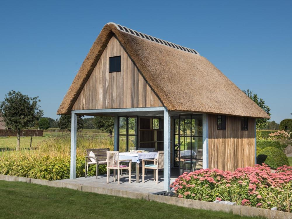 Bed and Breakfast De Moeraseik Zele Экстерьер фото